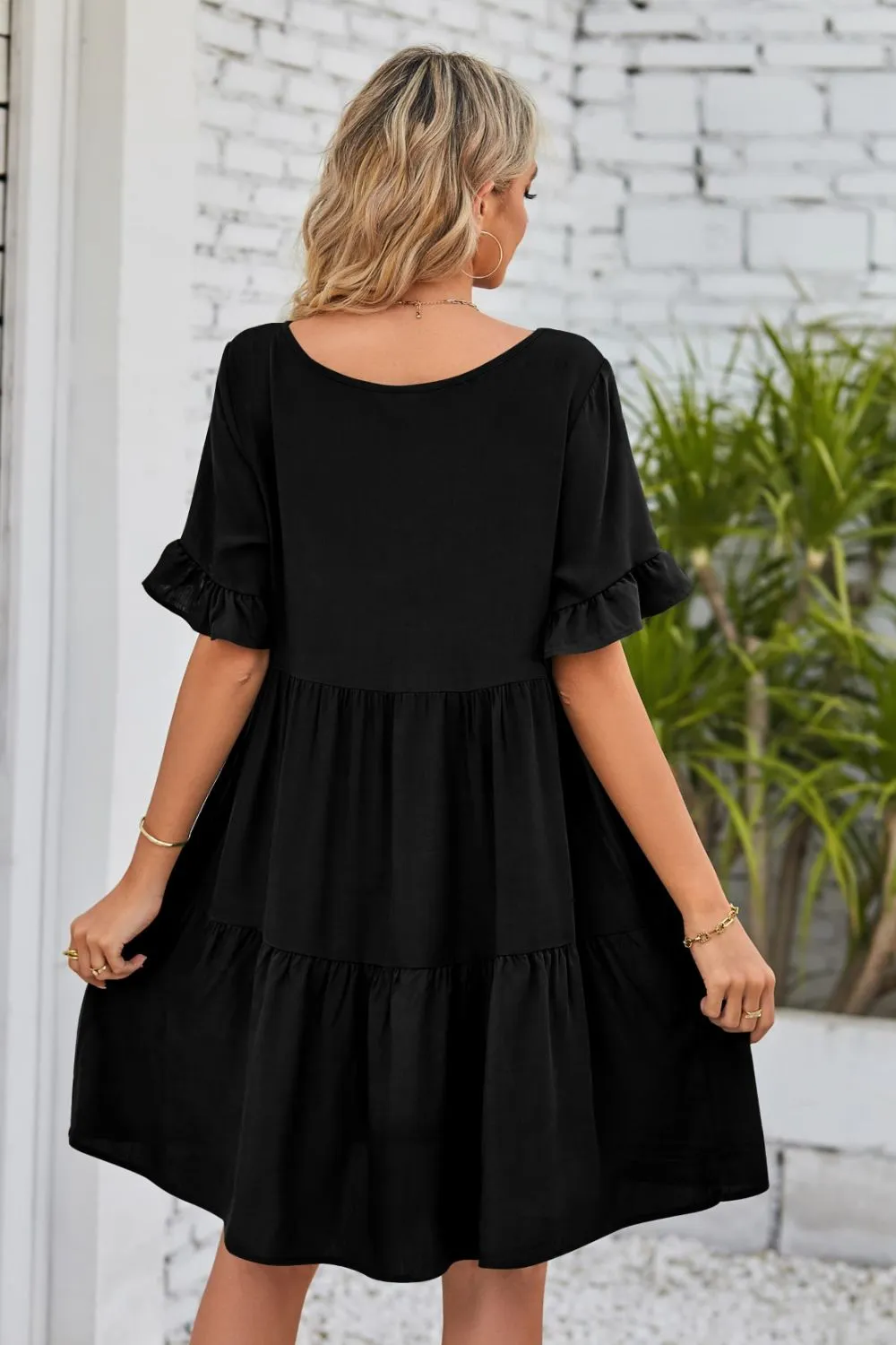 *APP EXCLUSIVE* Vneck Flounce Sleeve Tiered Dress