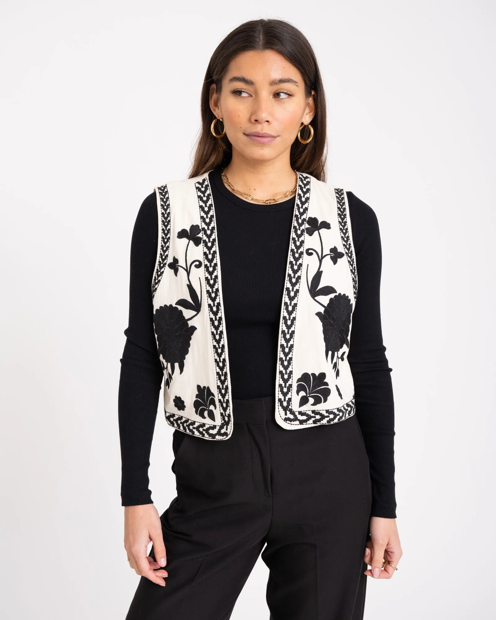 Ella Gilet Flower White Black One Size