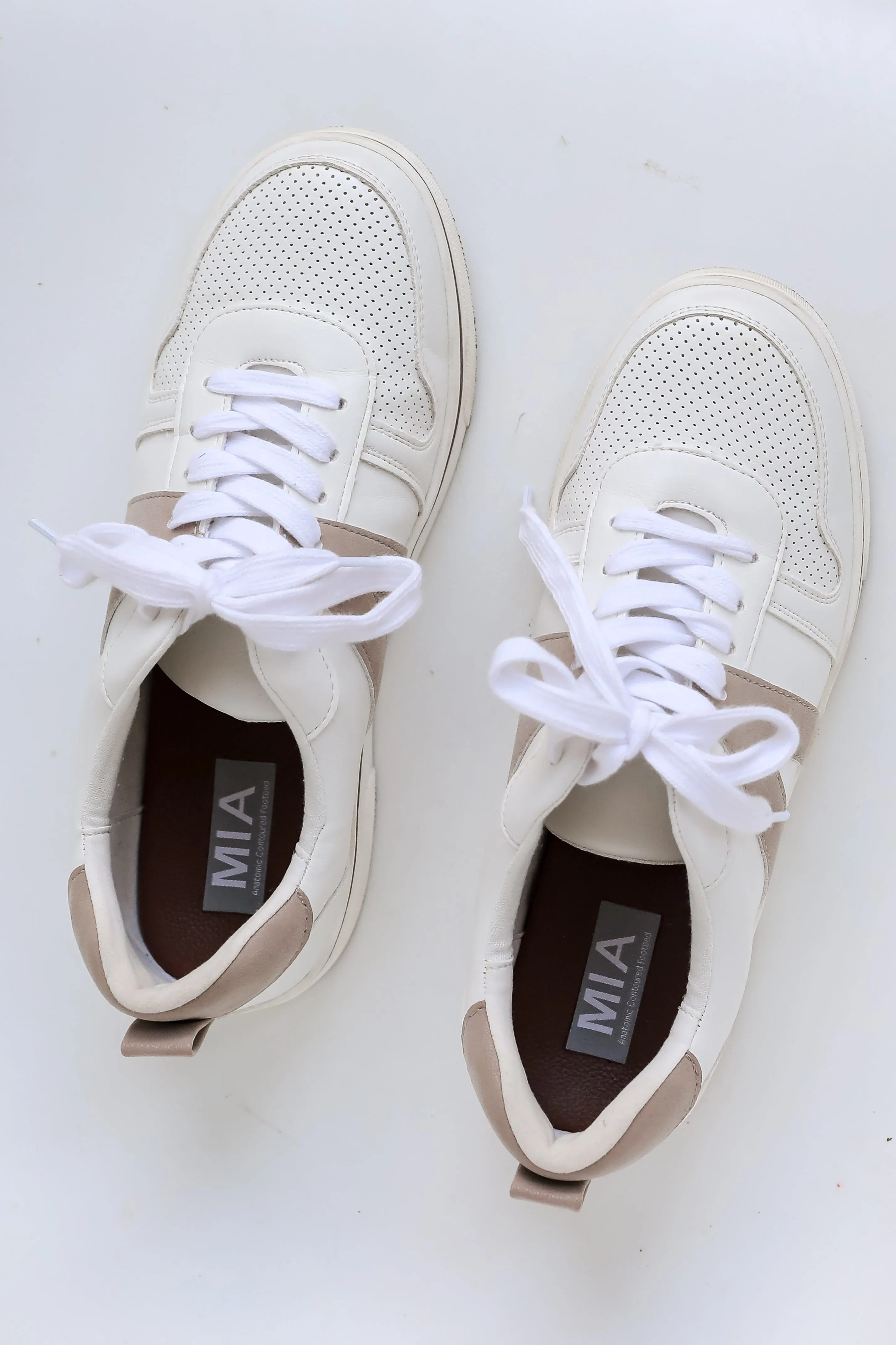 Keep Track White Sneakers