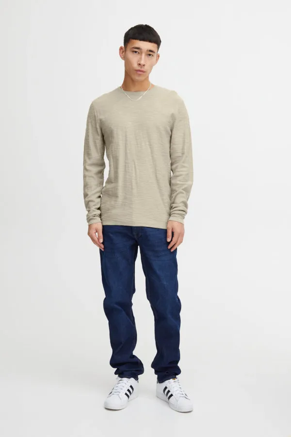 LIGHTWEIGHT PULLOVER