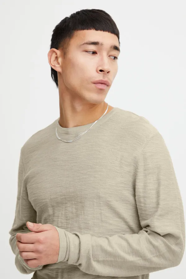 LIGHTWEIGHT PULLOVER