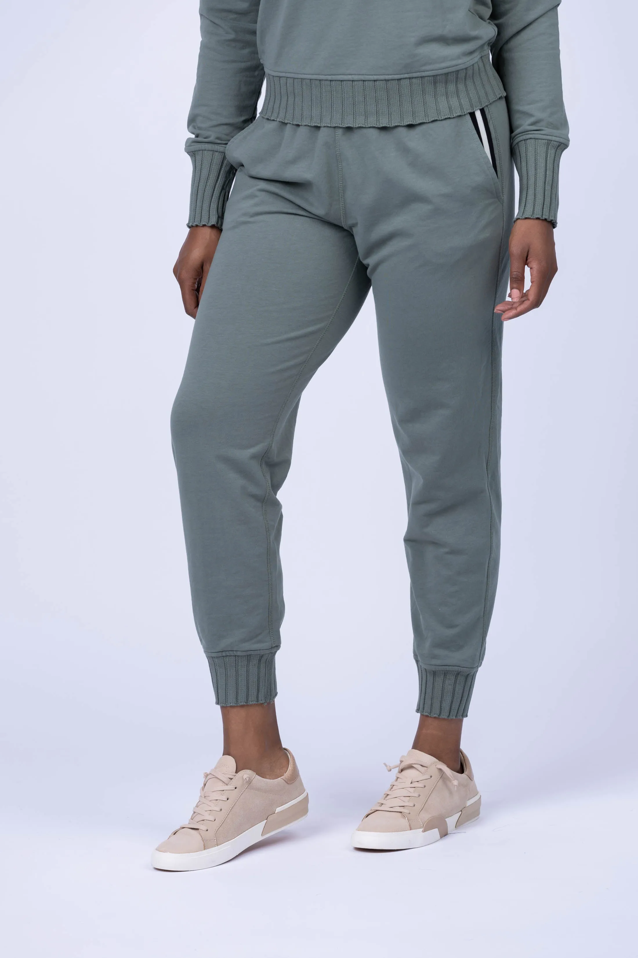 Sundays Kaia Jogger in Foliage Green