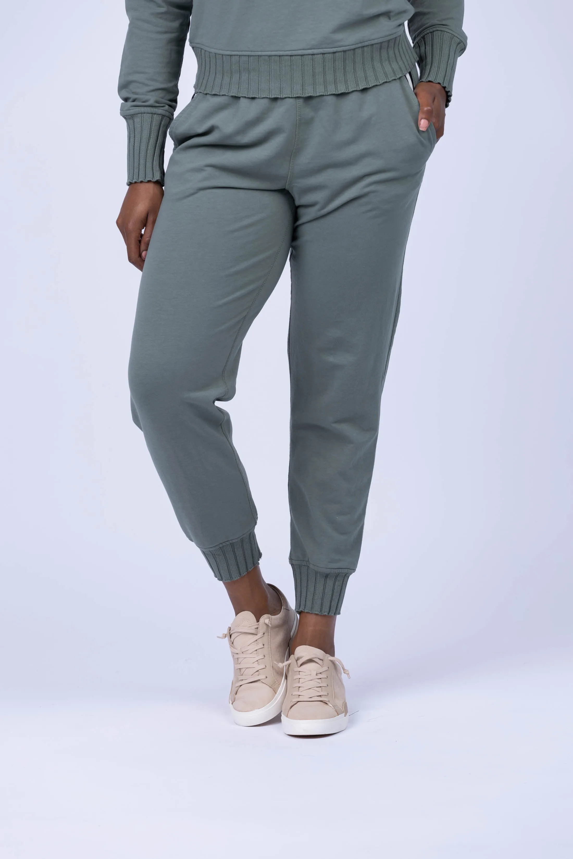 Sundays Kaia Jogger in Foliage Green